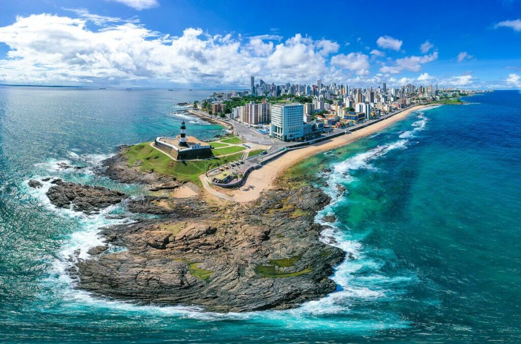 Salvador de Bahía, capital de la felicidad de Brasil